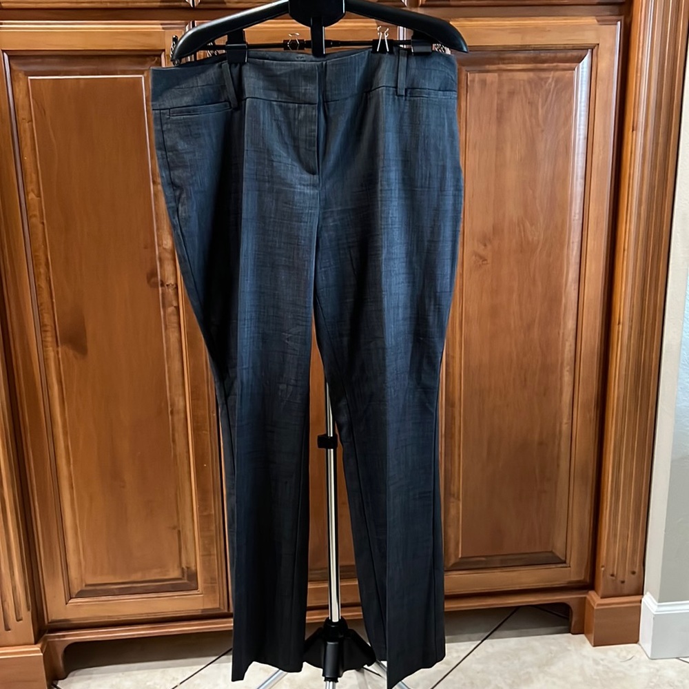 7th Avenue, New York and Company, size 18 Dress pants.